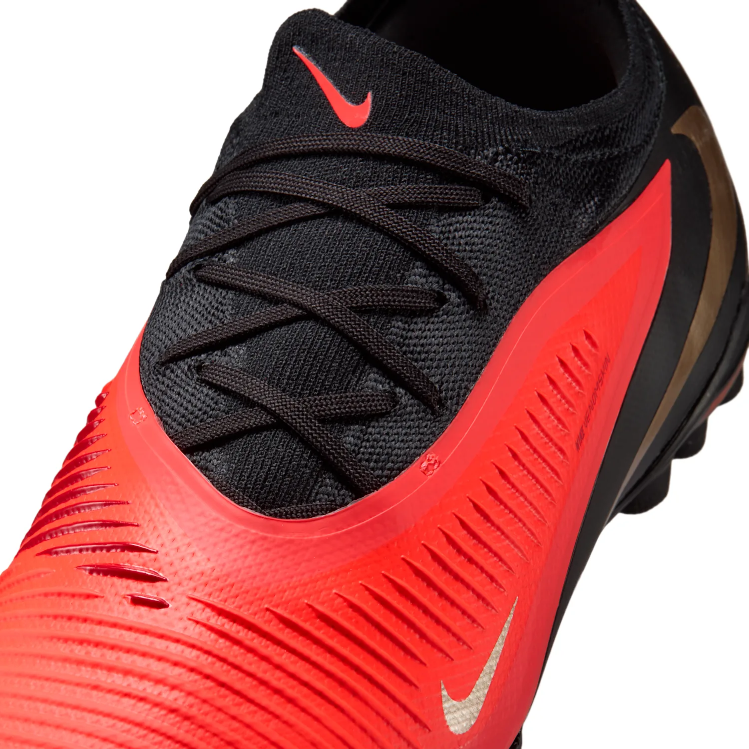 Nike Phantom 6 Low Pro image 7