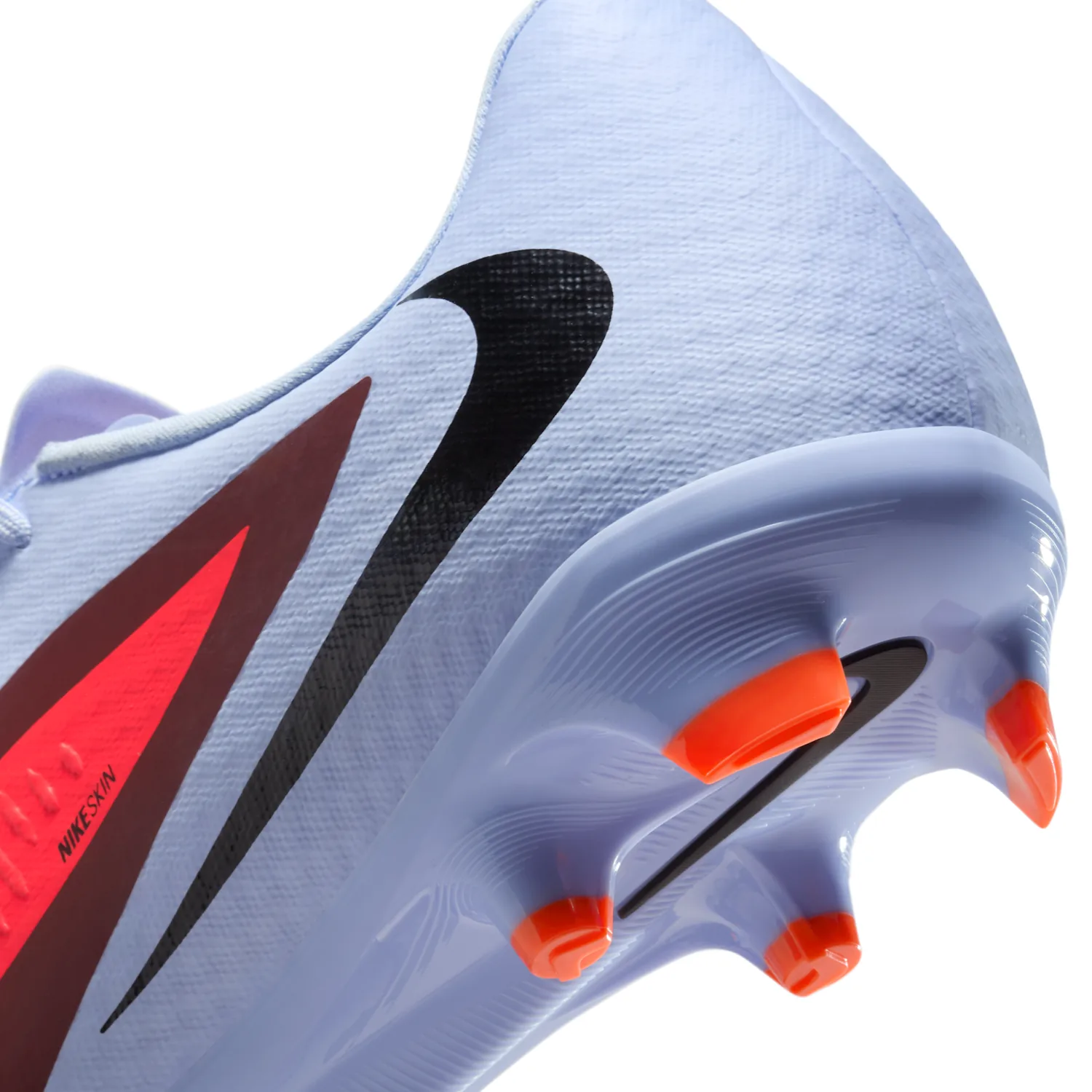 Nike Phantom 6 Low Academy image 9