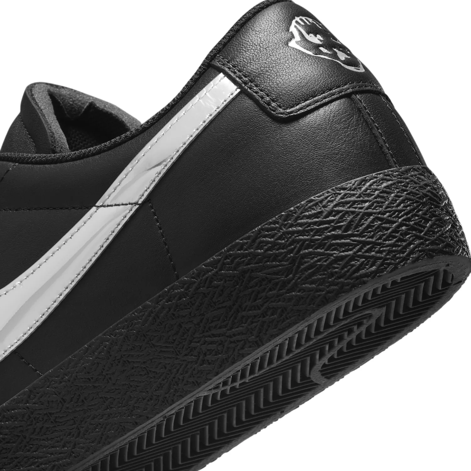 Nike SB Zoom Blazer Low x Dancer Skateboards image 10