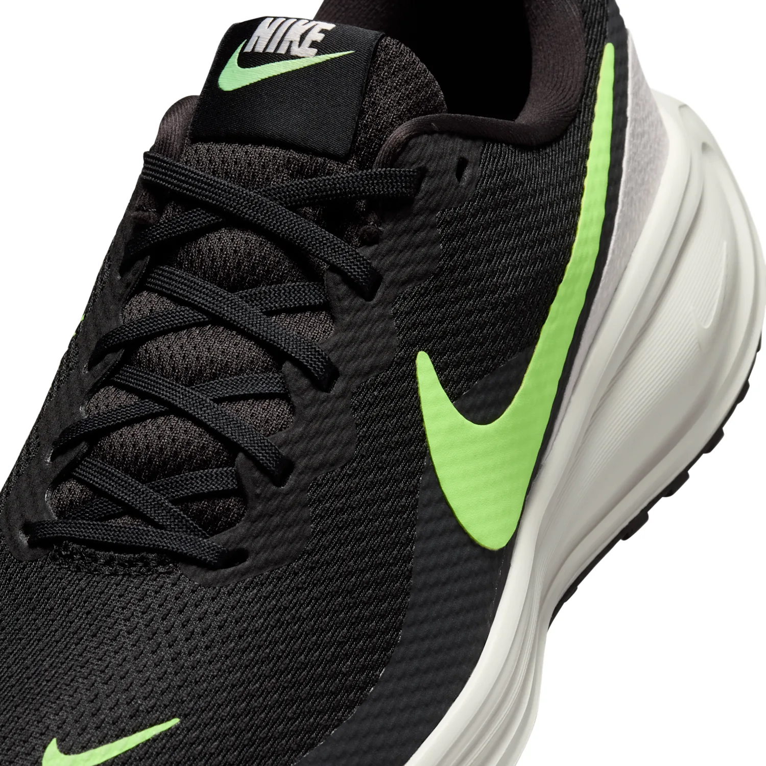 Nike Revolution 8 image 7