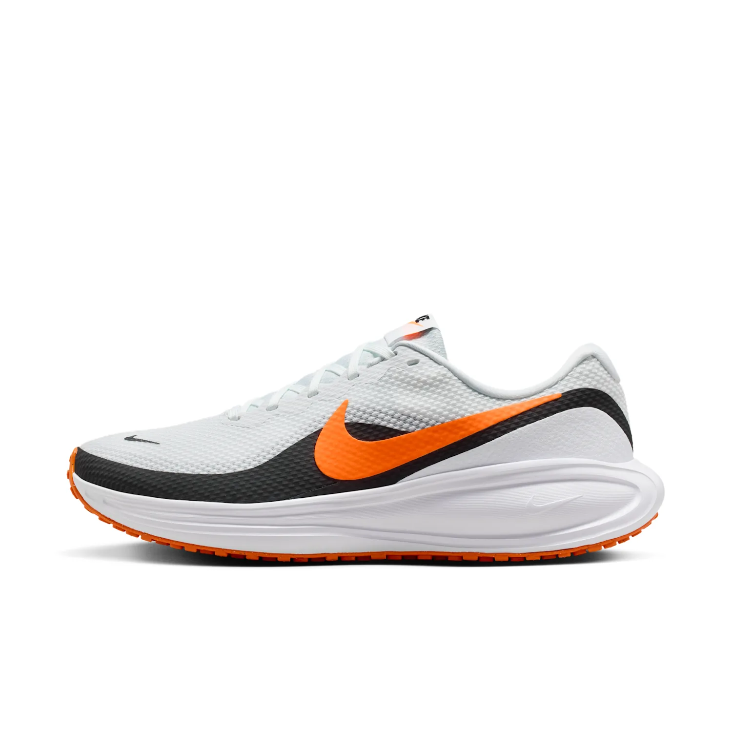 Nike Revolution 8