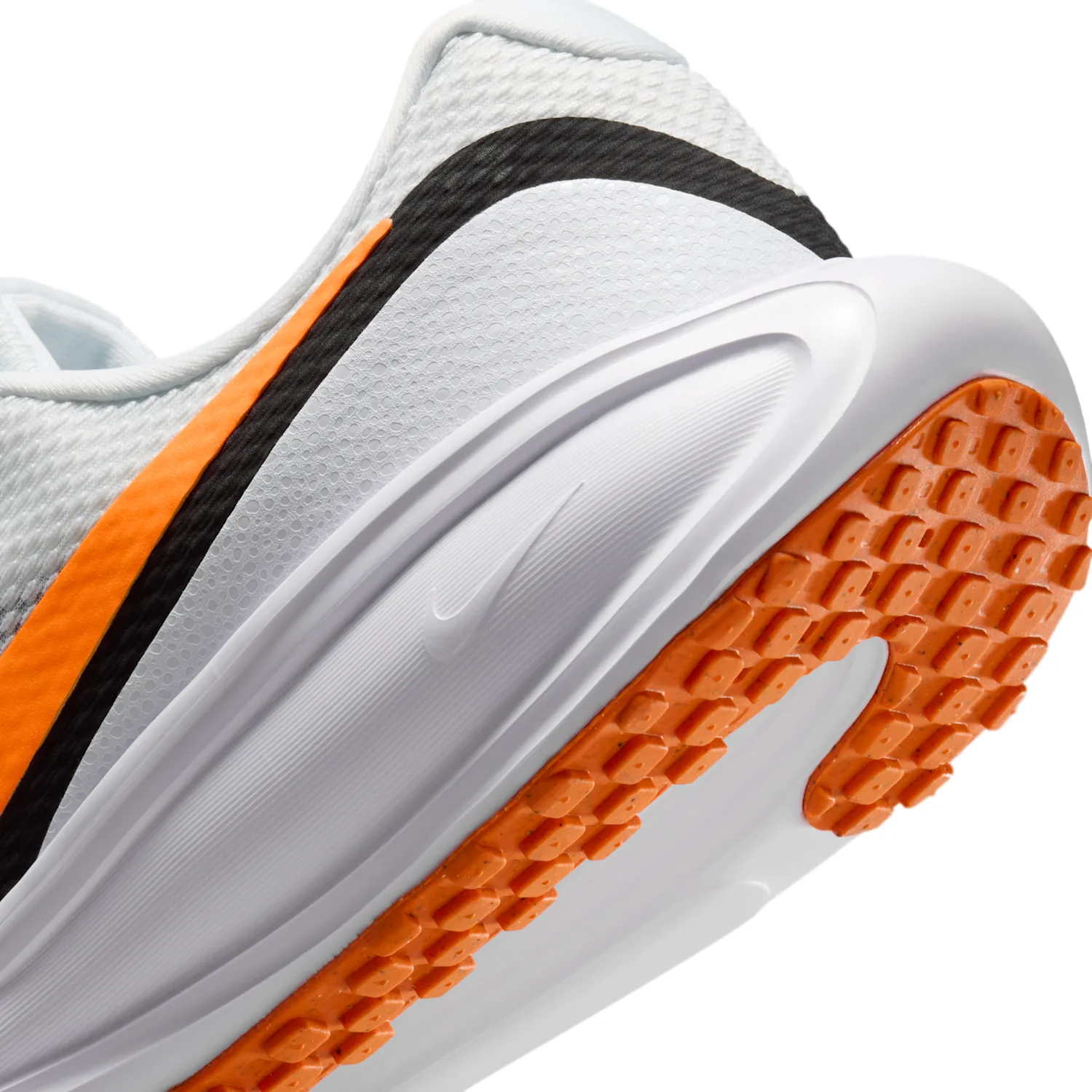 Nike Revolution 8 image 8
