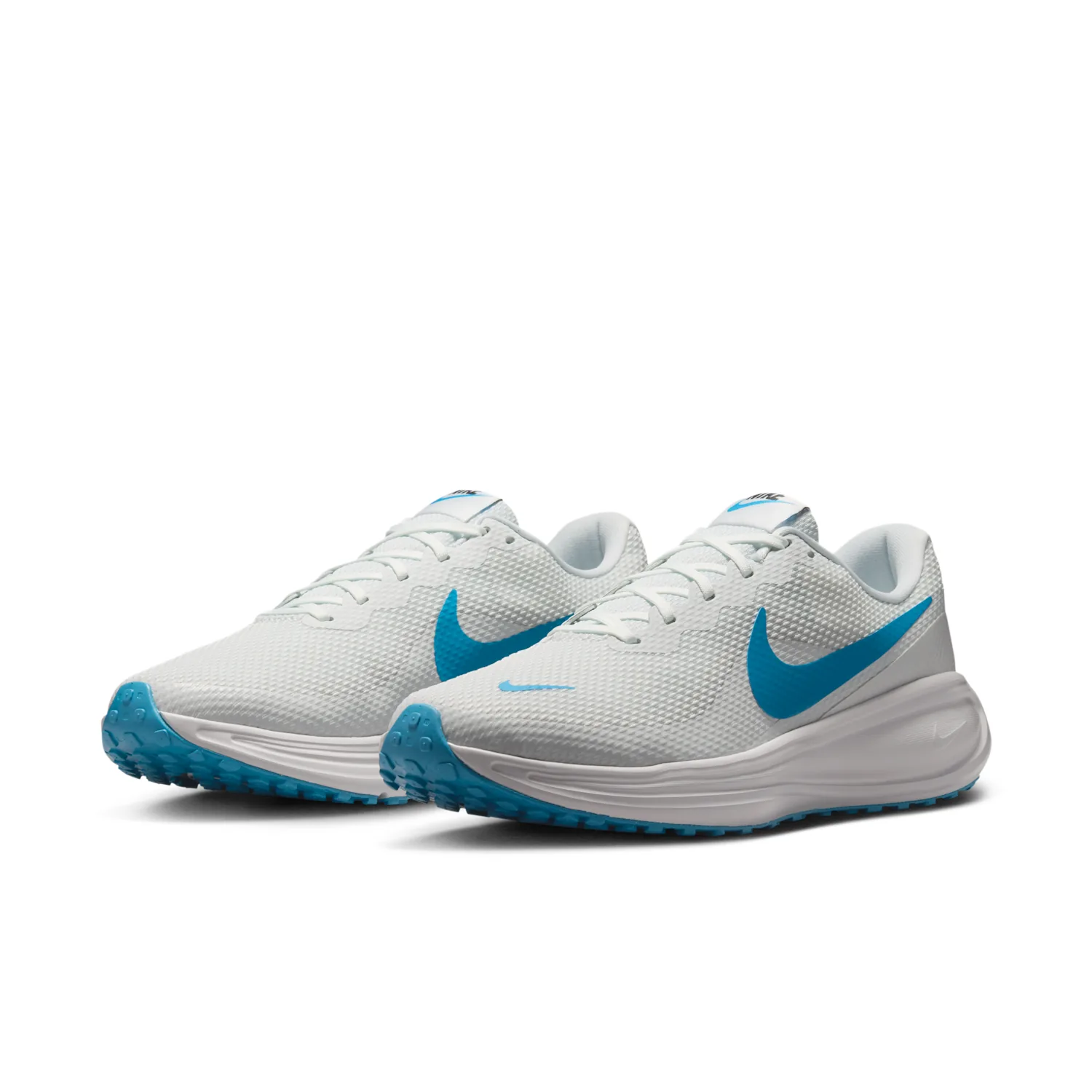 Nike Revolution 8 image 5