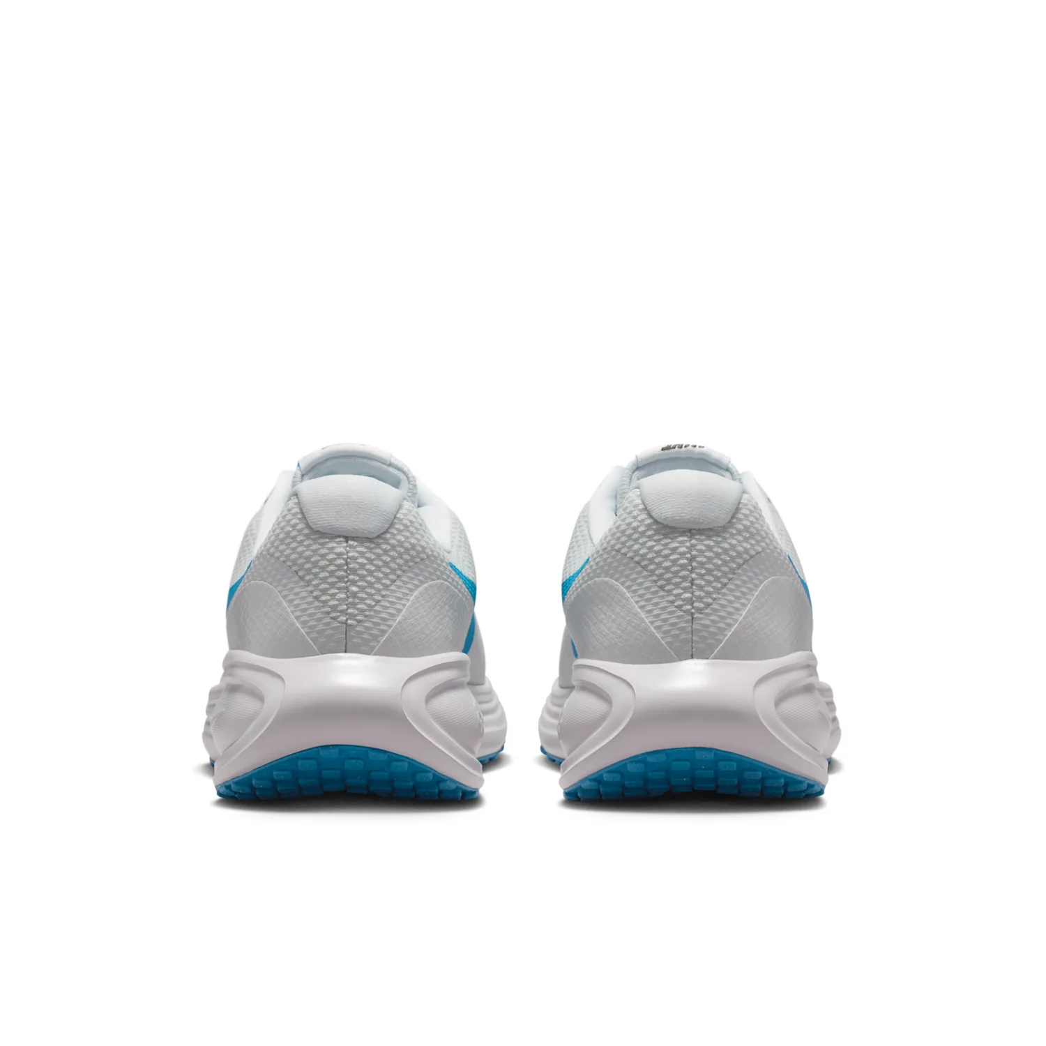 Nike Revolution 8 image 6