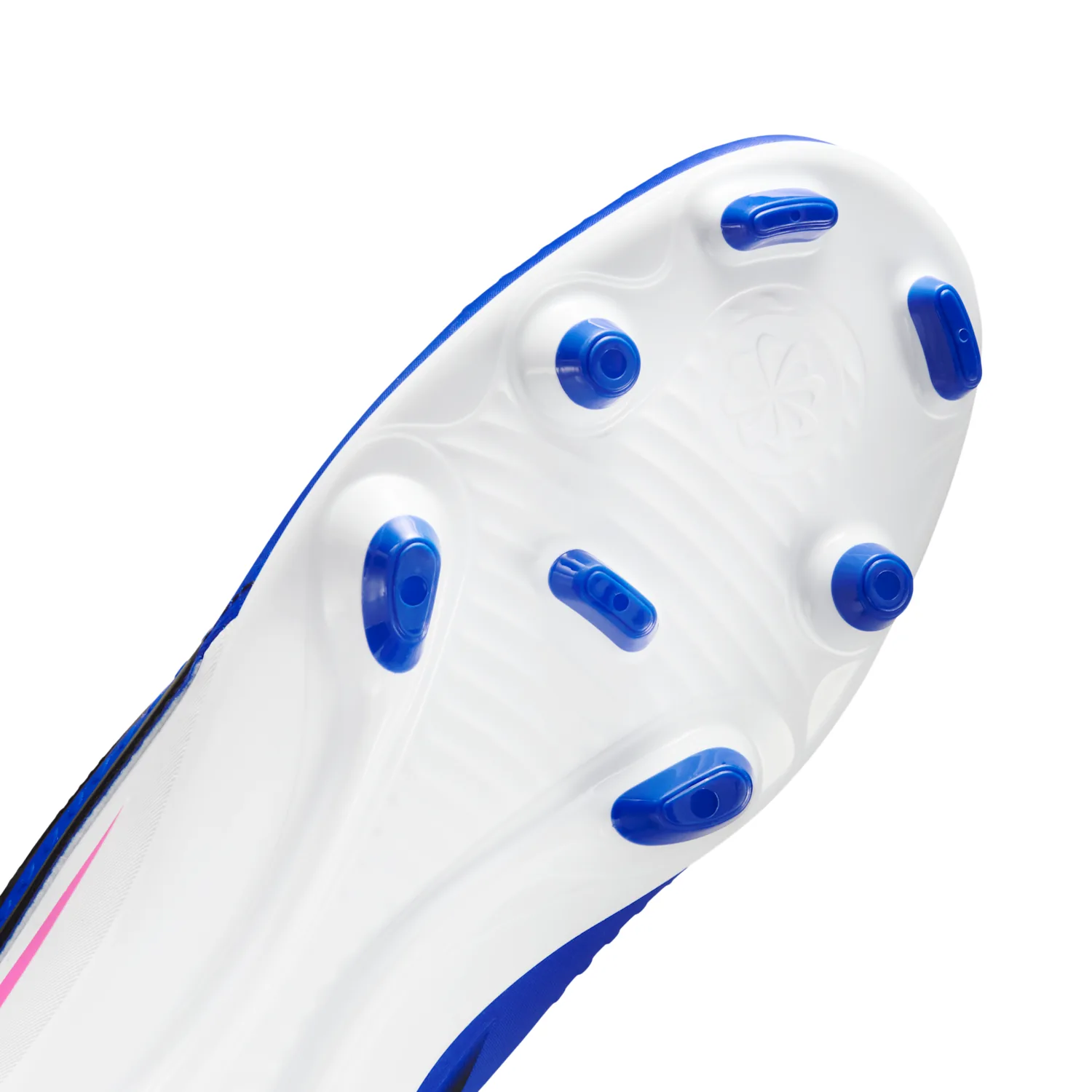 Nike Phantom 6 Low Club image 7