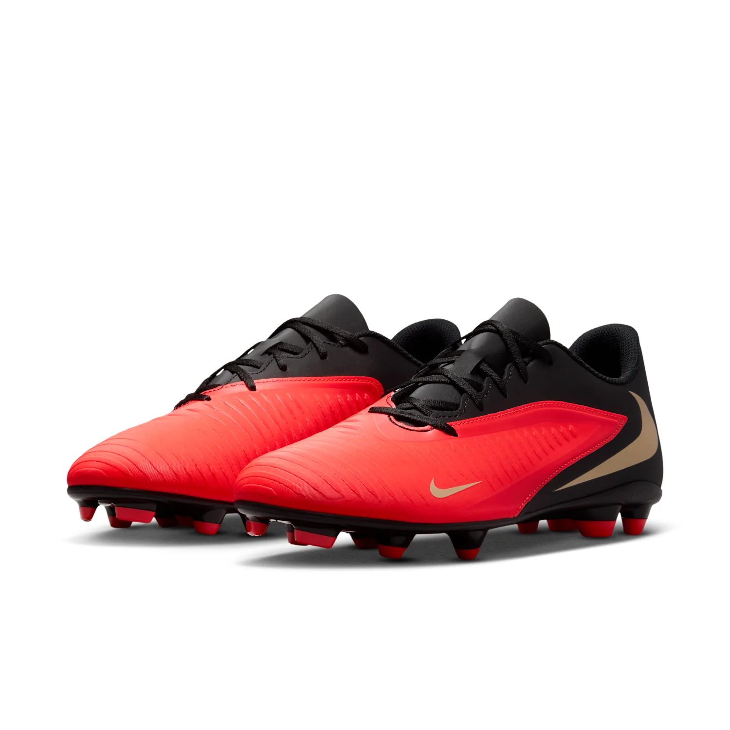 Nike Phantom 6 Low Club image 5