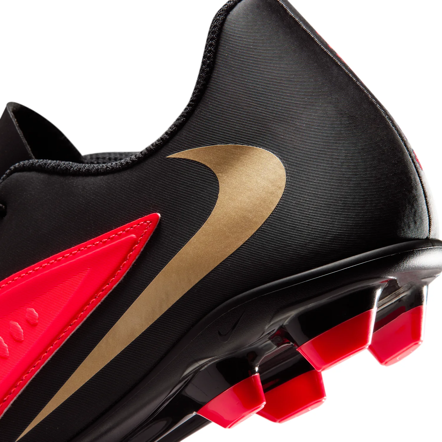 Nike Phantom 6 Low Club image 9