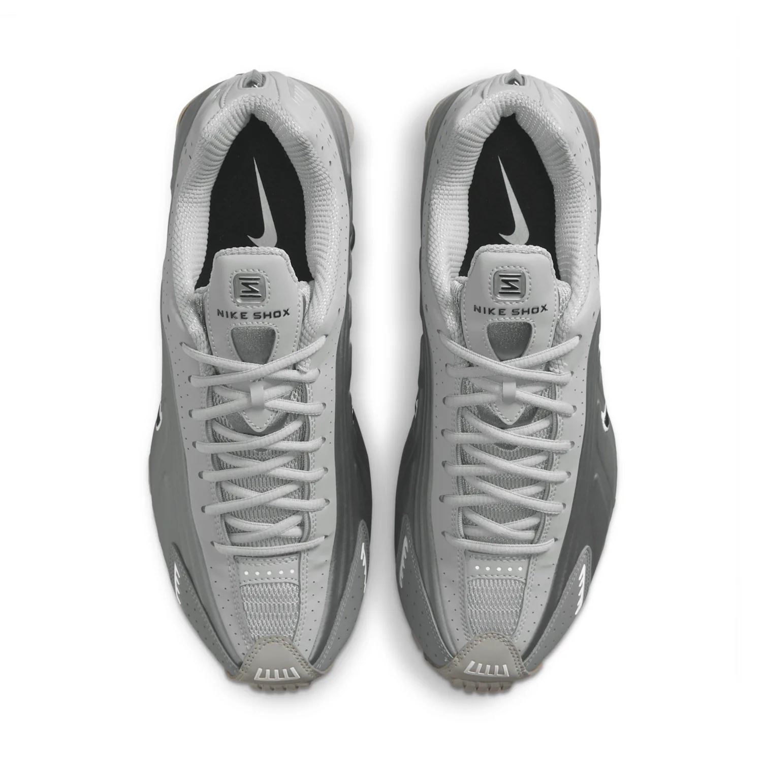 Nike Shox R4 image 4