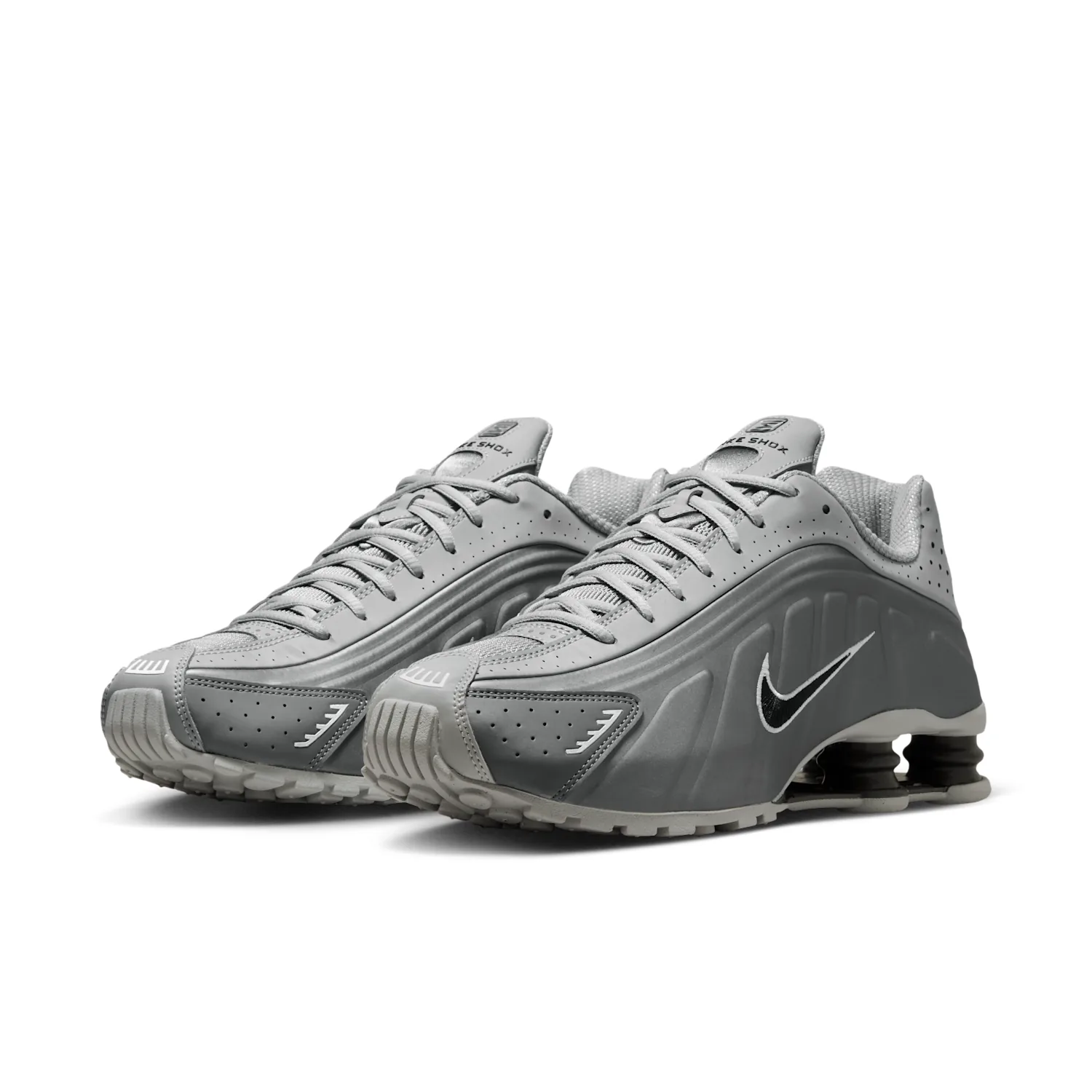 Nike Shox R4 image 5
