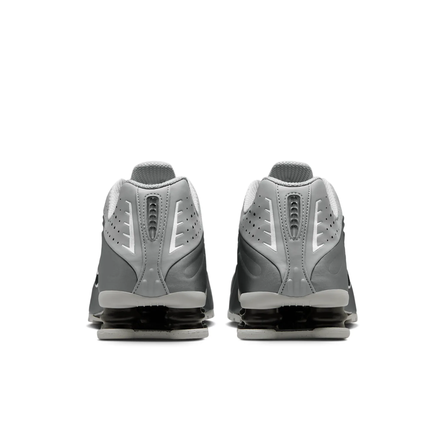 Nike Shox R4 image 6
