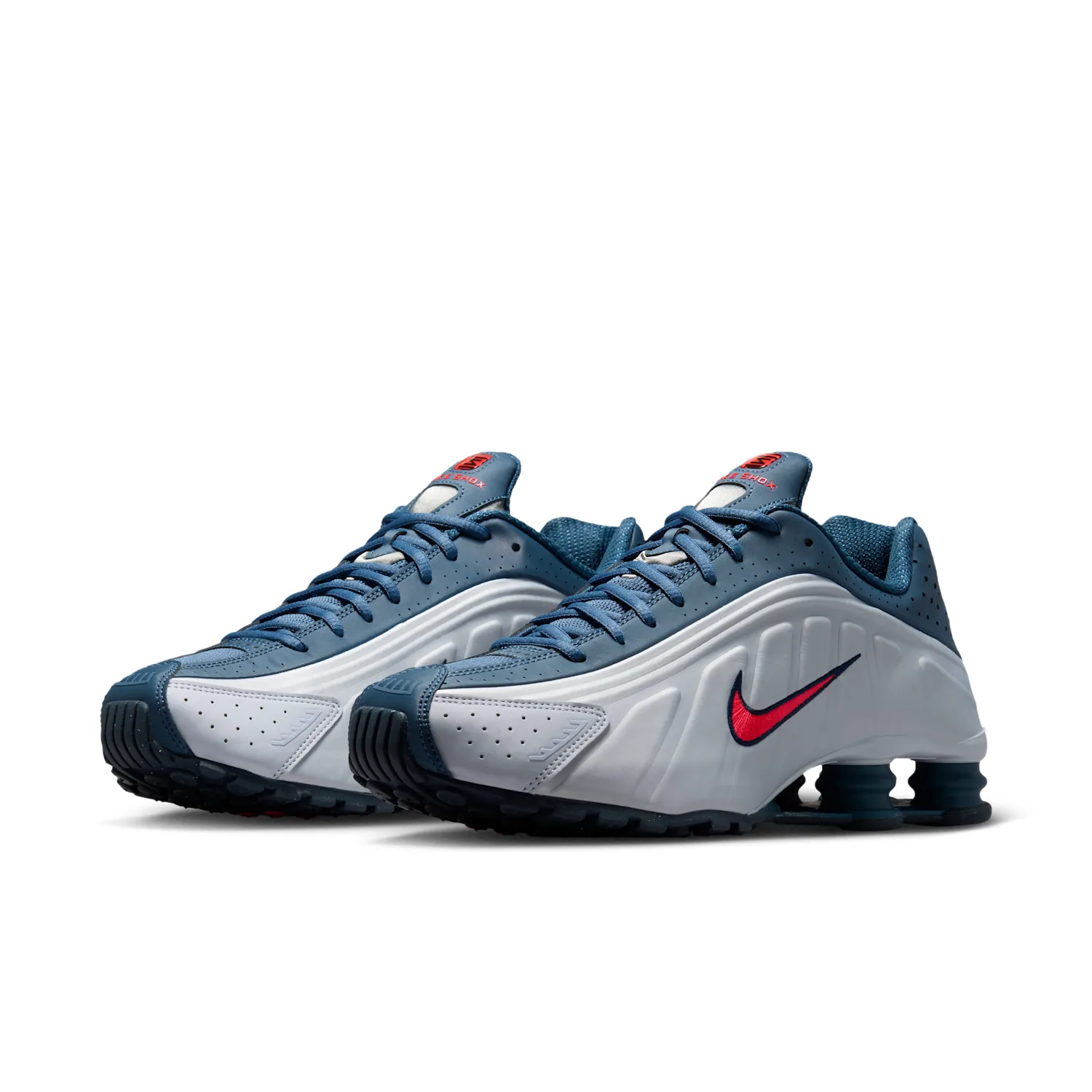 Nike Shox R4 image 5