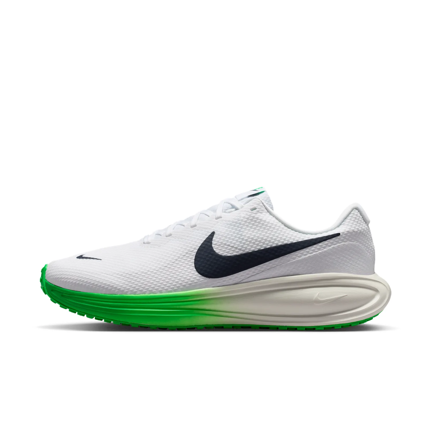 Nike Revolution 8