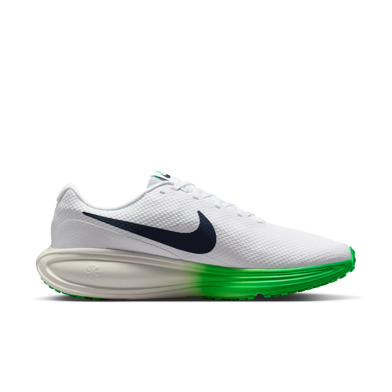 Nike Revolution 8 image 3