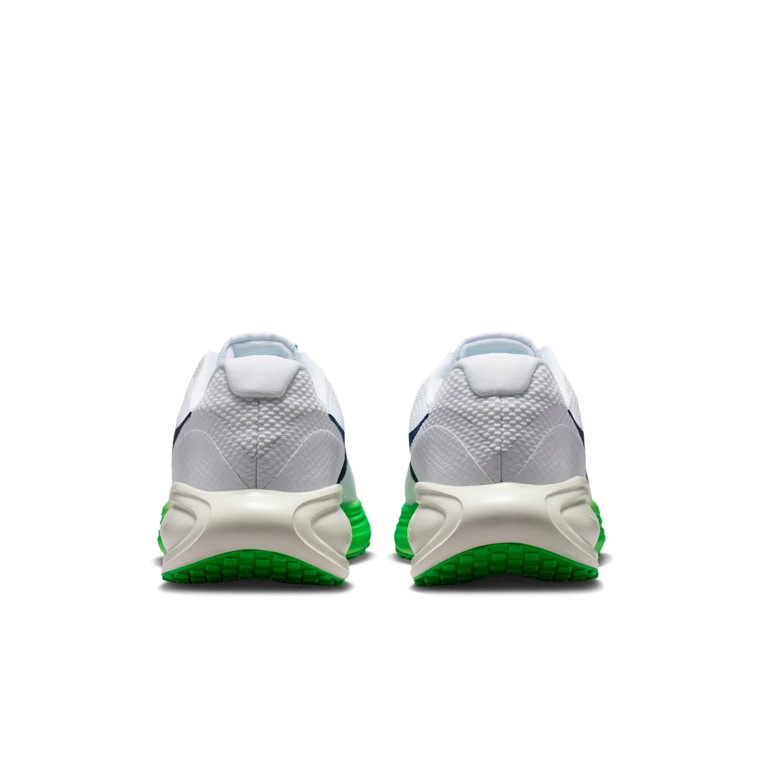 Nike Revolution 8 image 6