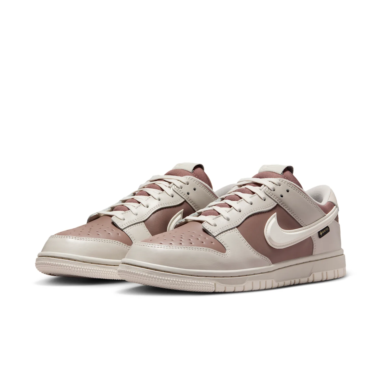 Nike Dunk Low GORE-TEX image 5