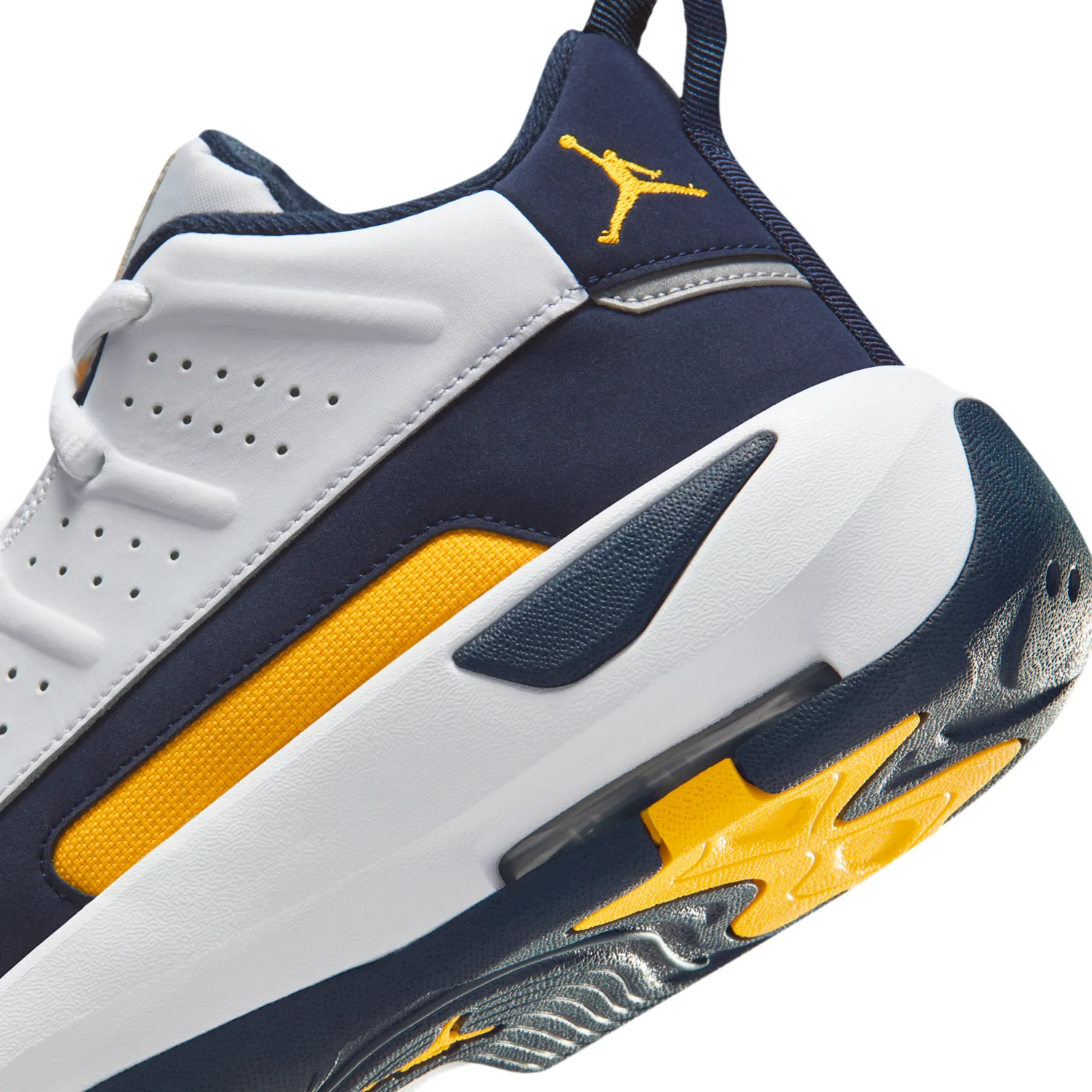 Jordan Max Aura 7 image 8
