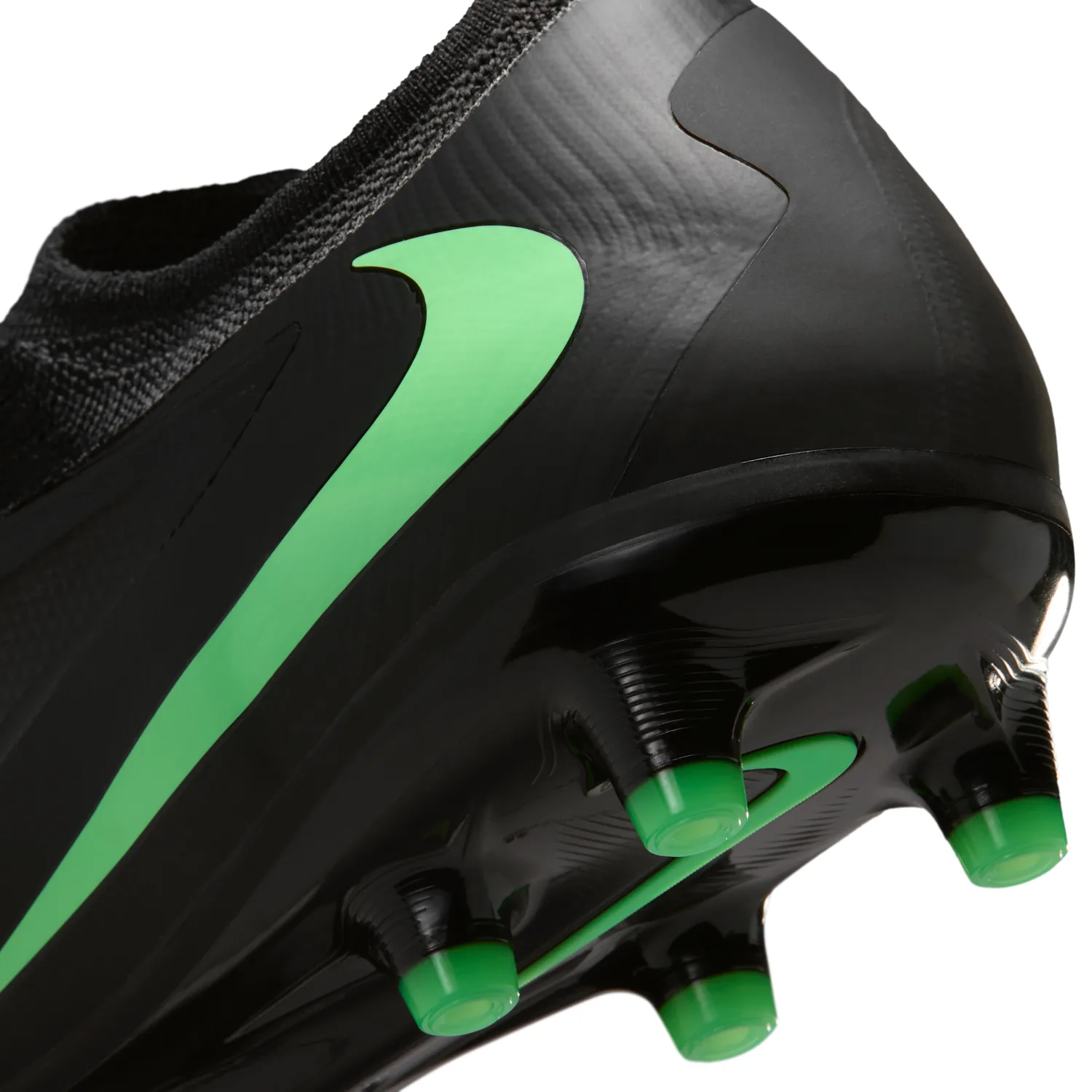 Nike Phantom 6 Low Pro image 9