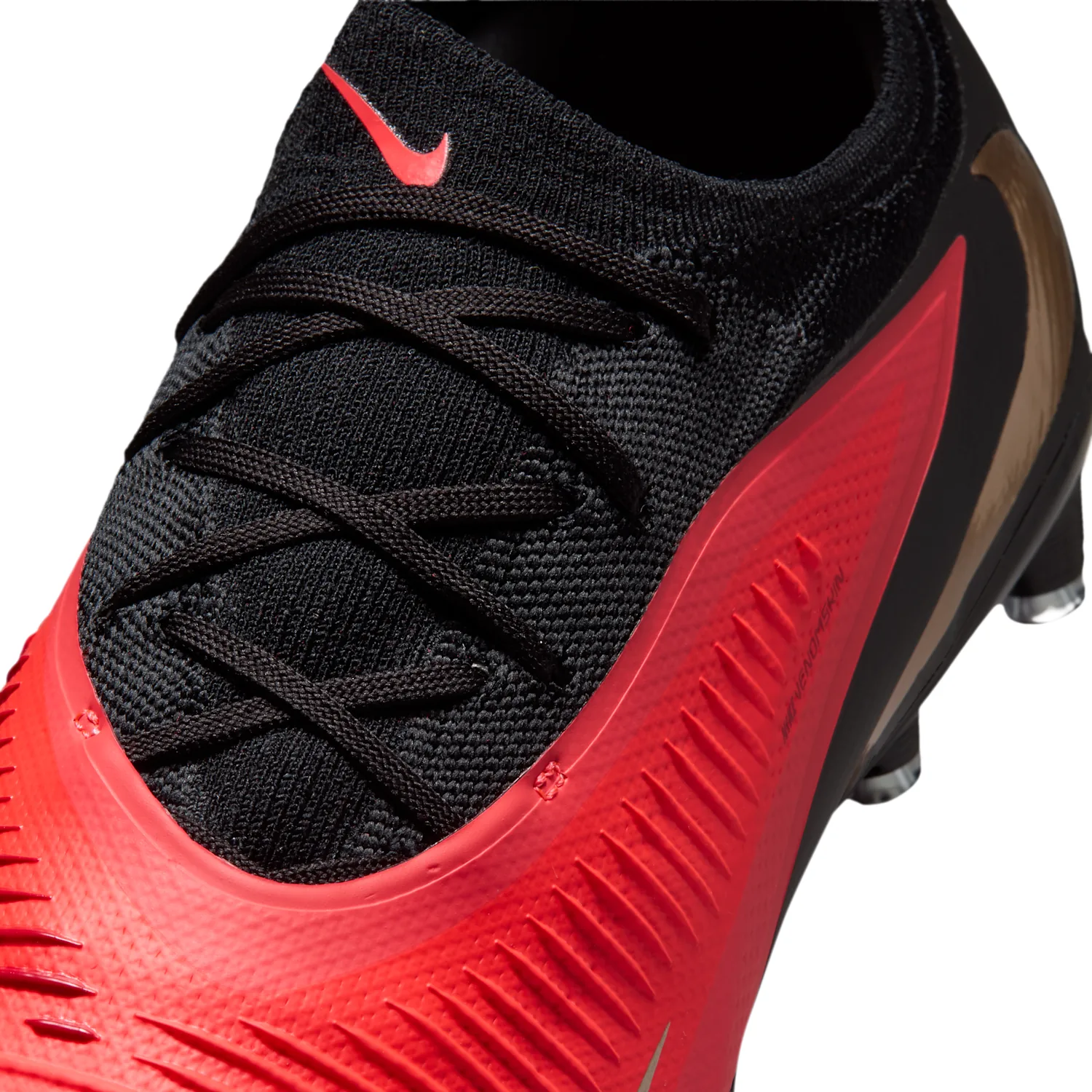 Nike Phantom 6 Low Pro image 8