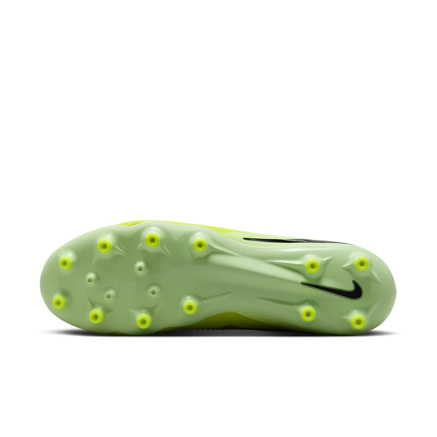 Nike Phantom 6 Low Pro image 2