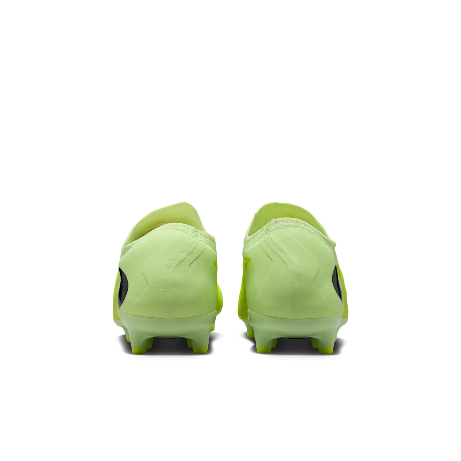 Nike Phantom 6 Low Pro image 6