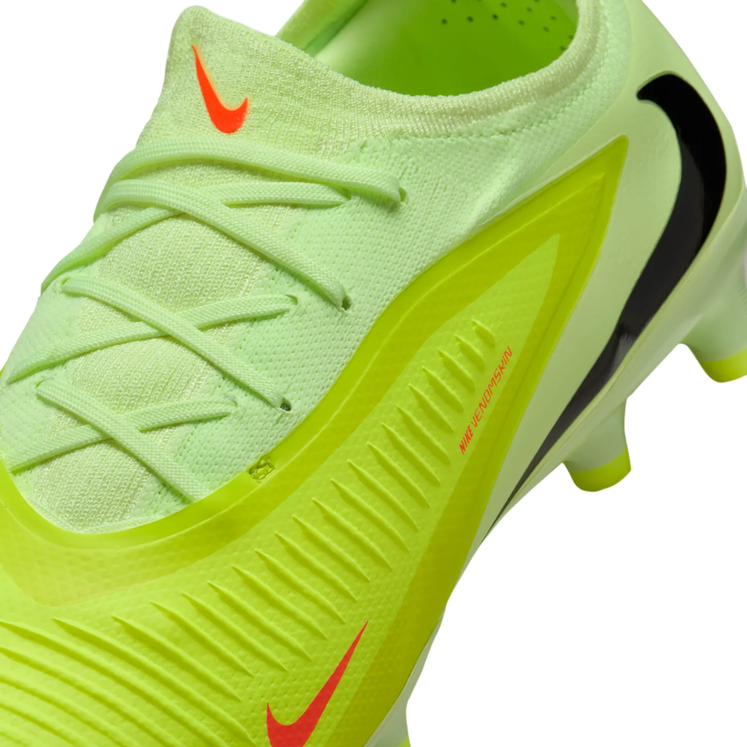 Nike Phantom 6 Low Pro image 8