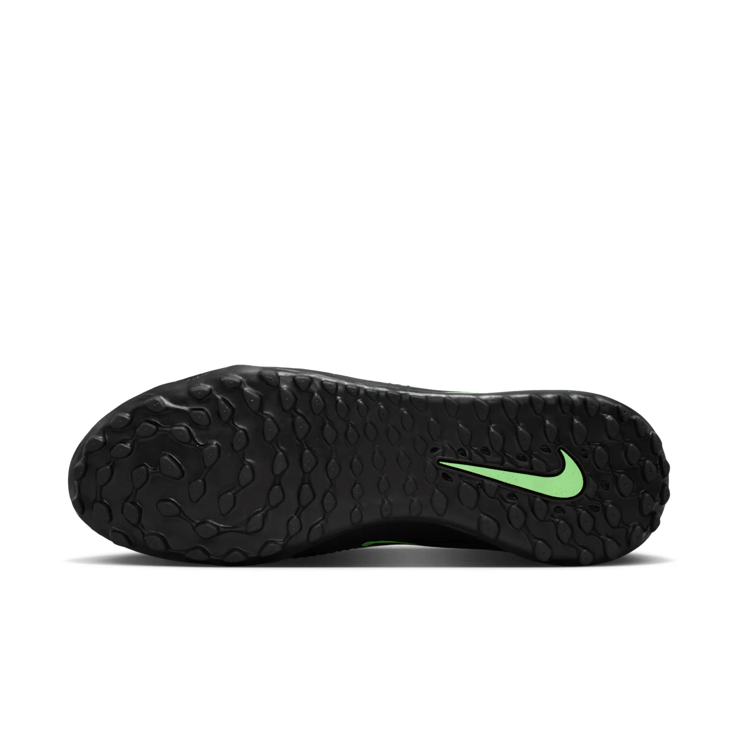 Nike Phantom 6 Low Academy image 2