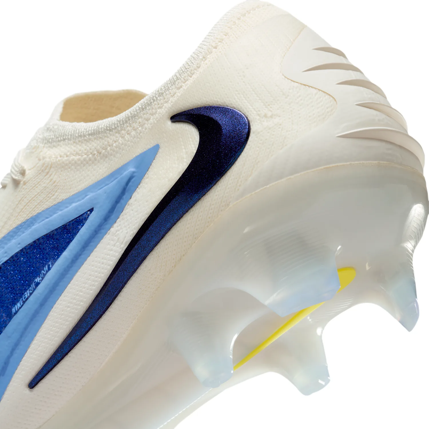 Nike Phantom 6 Low Elite image 9