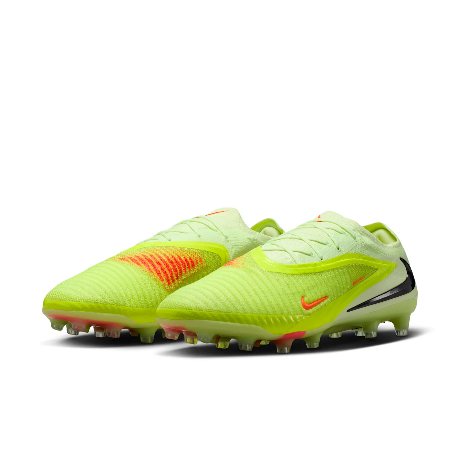 Nike Phantom 6 Low Elite image 6