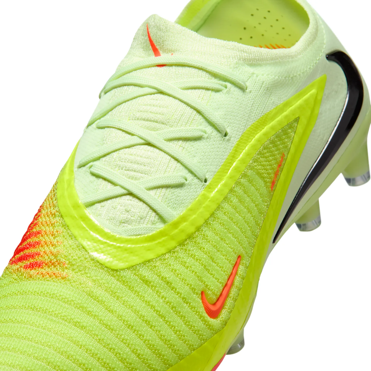 Nike Phantom 6 Low Elite image 9
