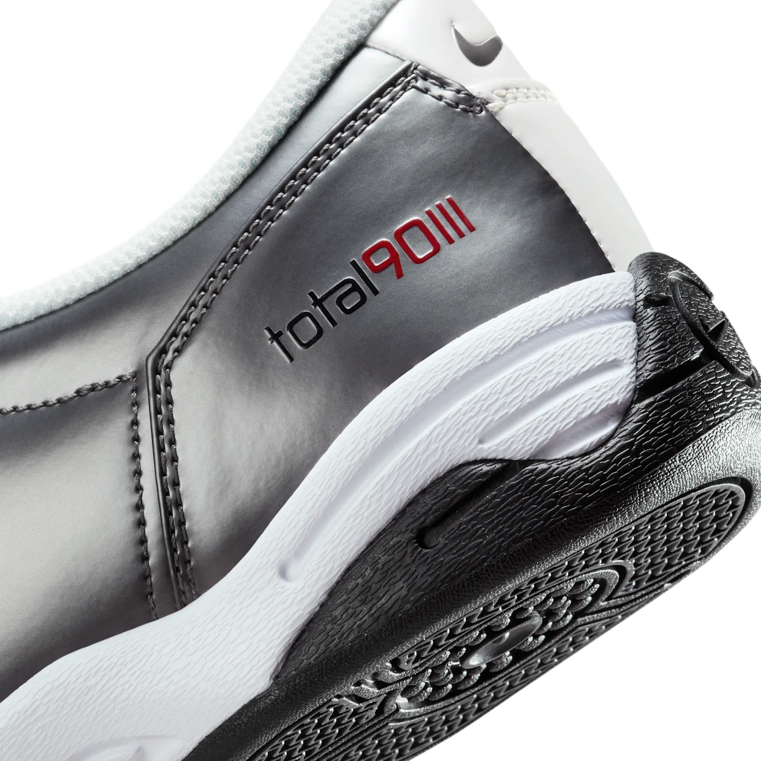 Nike Total 90 image 8