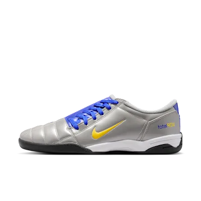 Nike Total 90