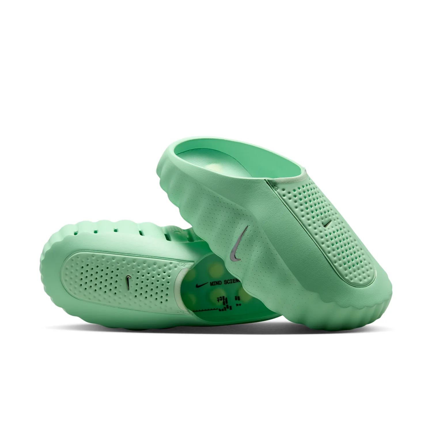 Nike Mind 001