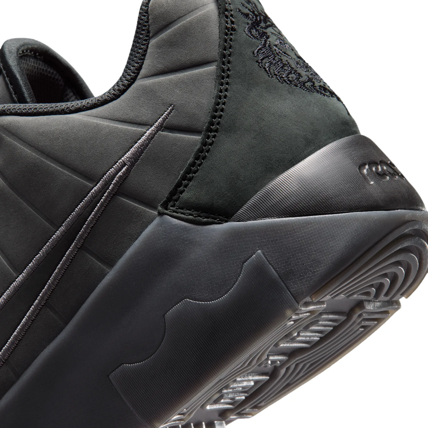 LeBron Witness 9 image 8
