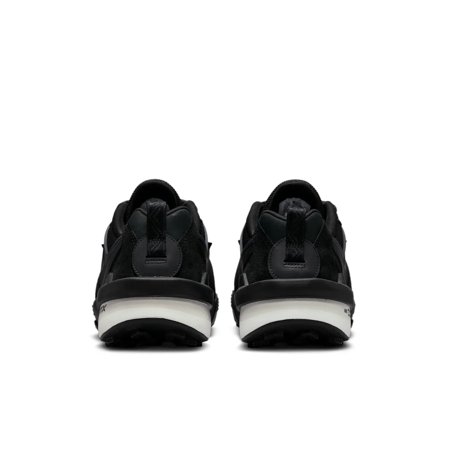 Nike Zegamadome x sacai image 7