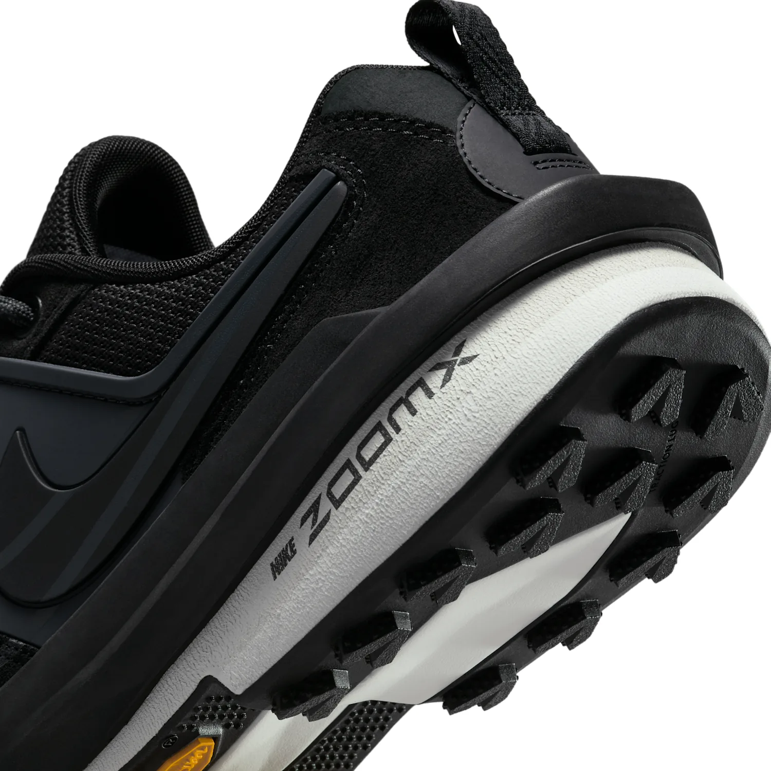 Nike Zegamadome x sacai image 9