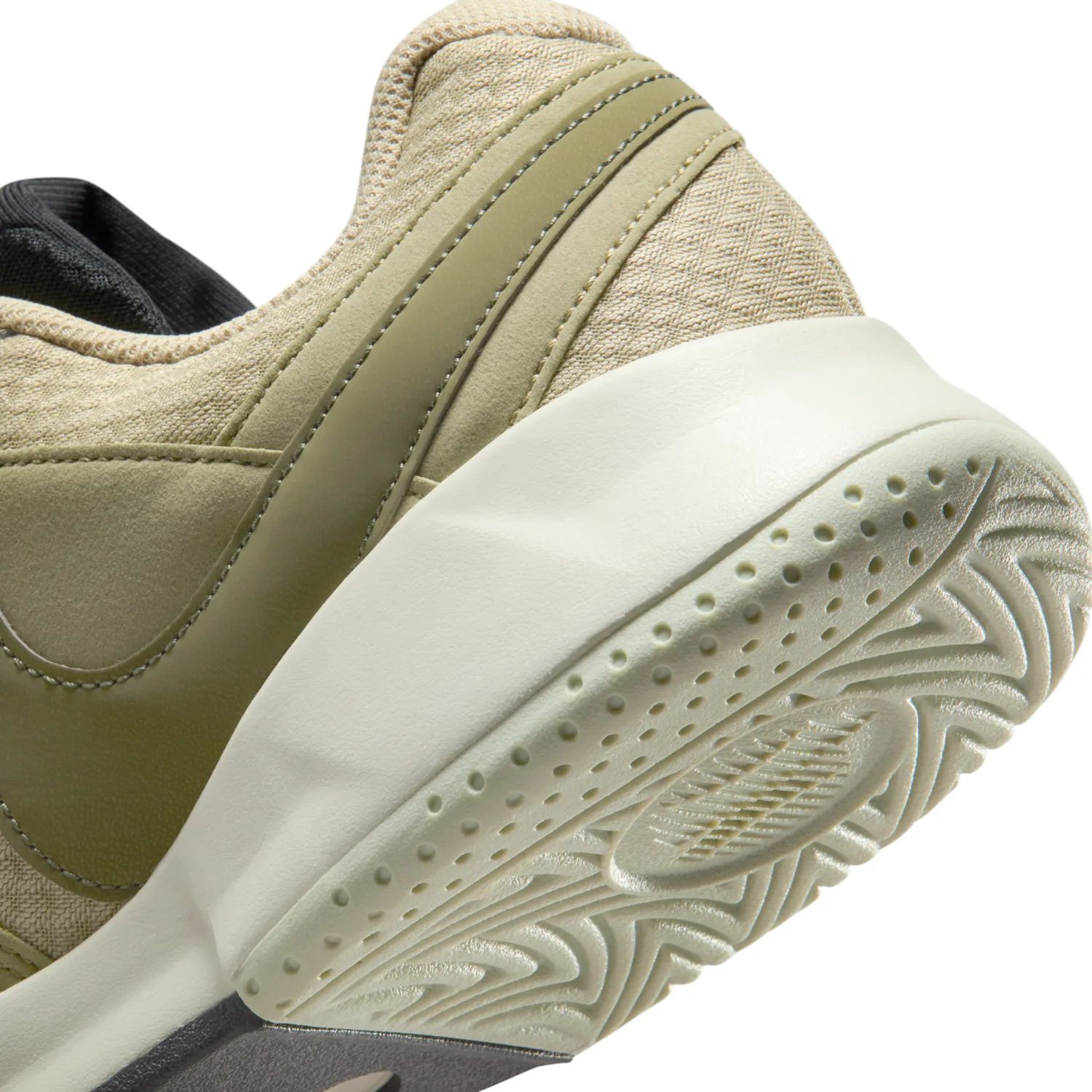 NikeCourt Lite 4 Heritage image 8
