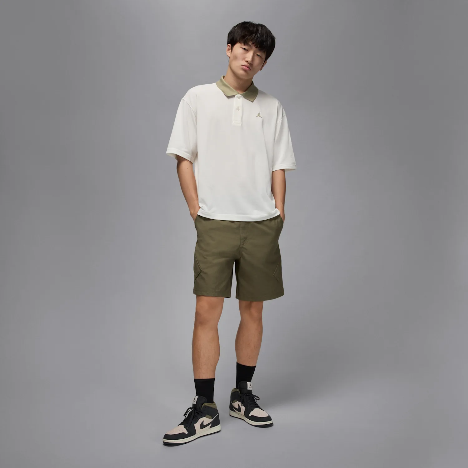 Air Jordan 1 Mid SE image 9