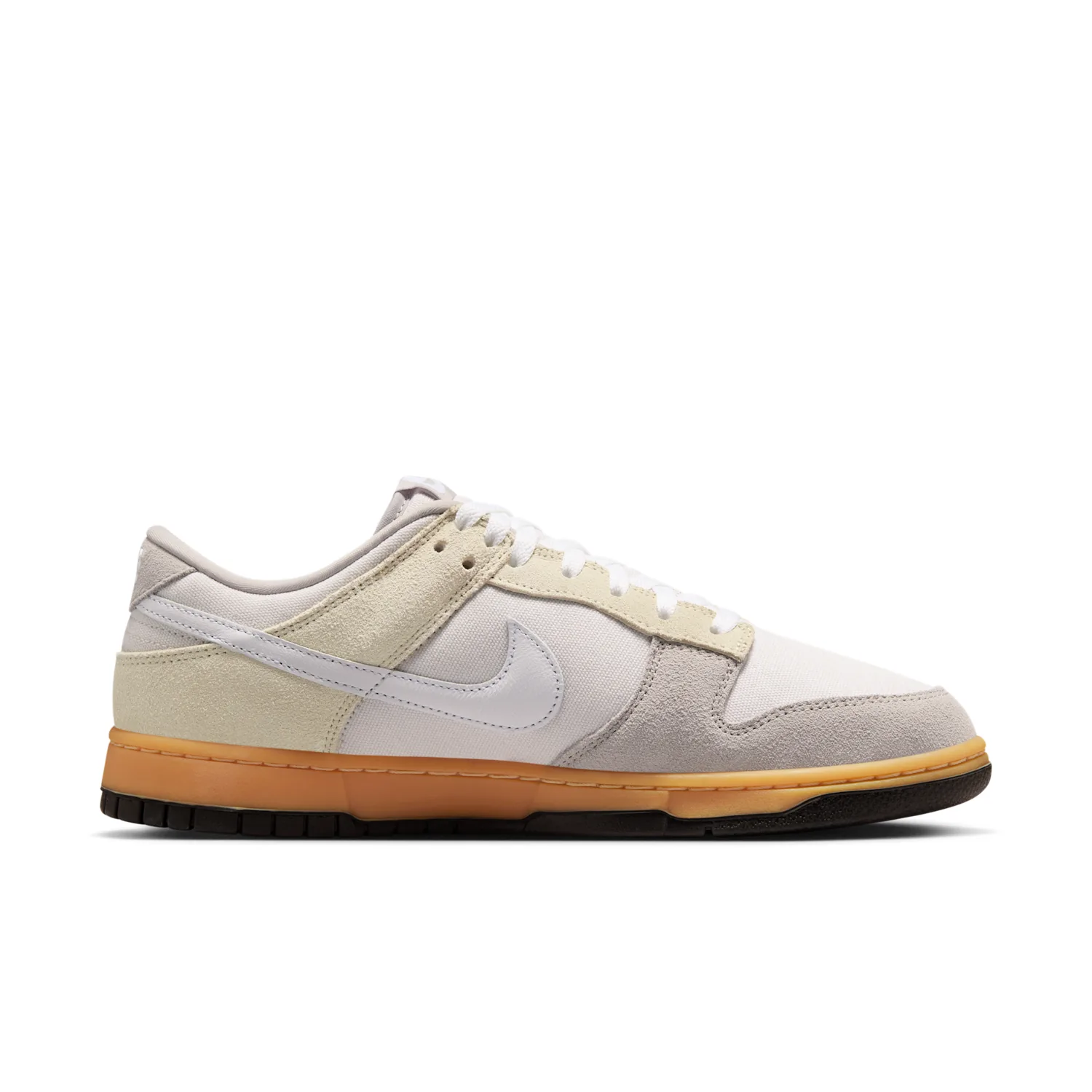 Nike Dunk Low image 3