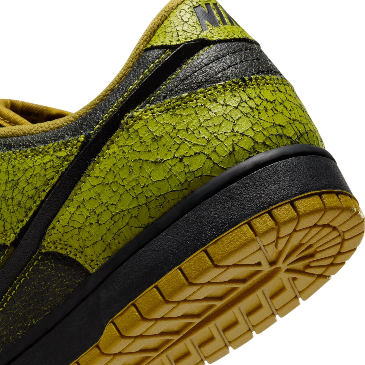 Nike Dunk Low Retro image 9
