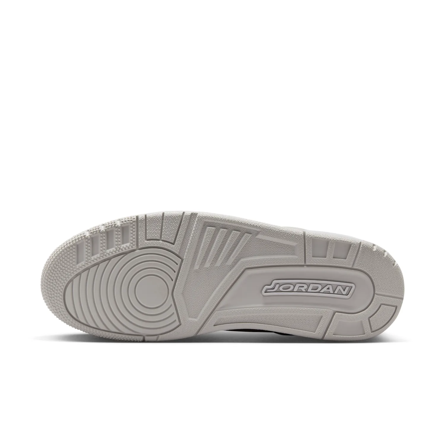 Jordan Spizike Low image 2