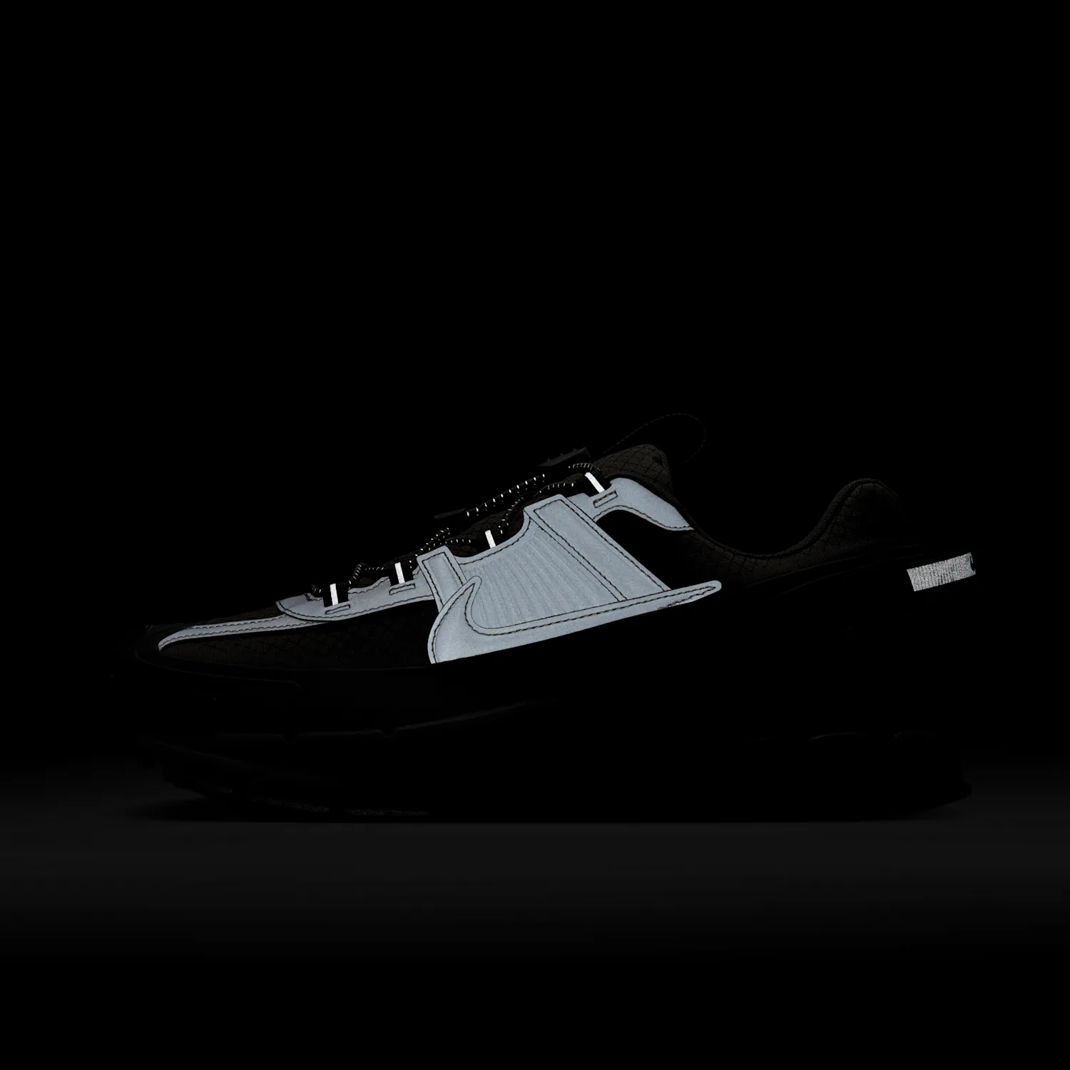 Nike Zoom Vomero Roam image 11