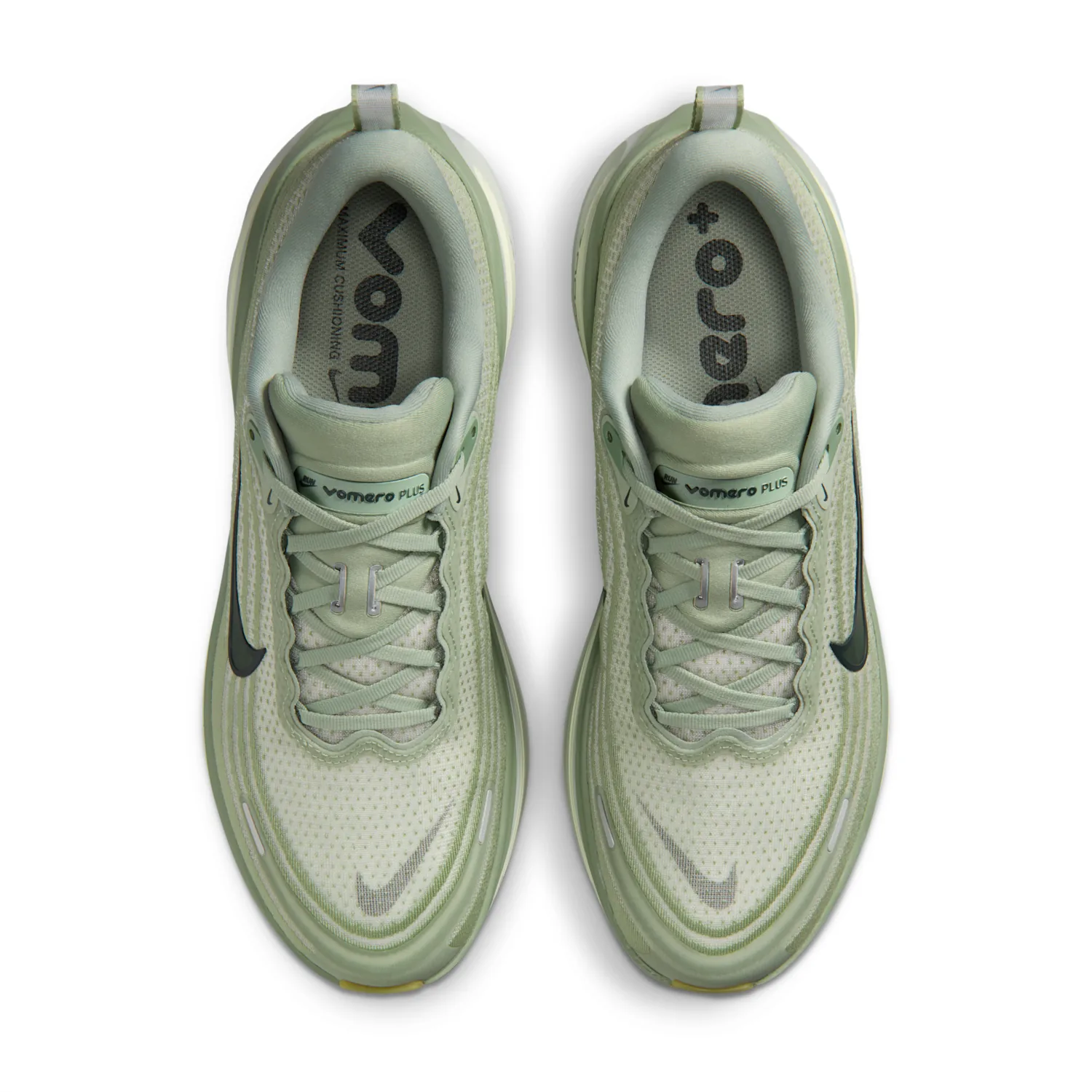 Nike Vomero Plus image 4