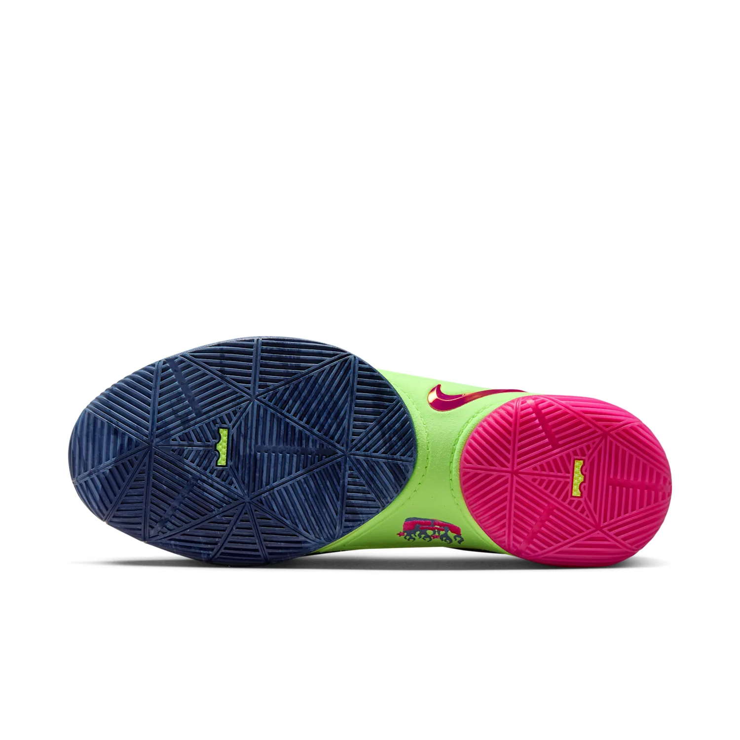 LeBron XXII image 2