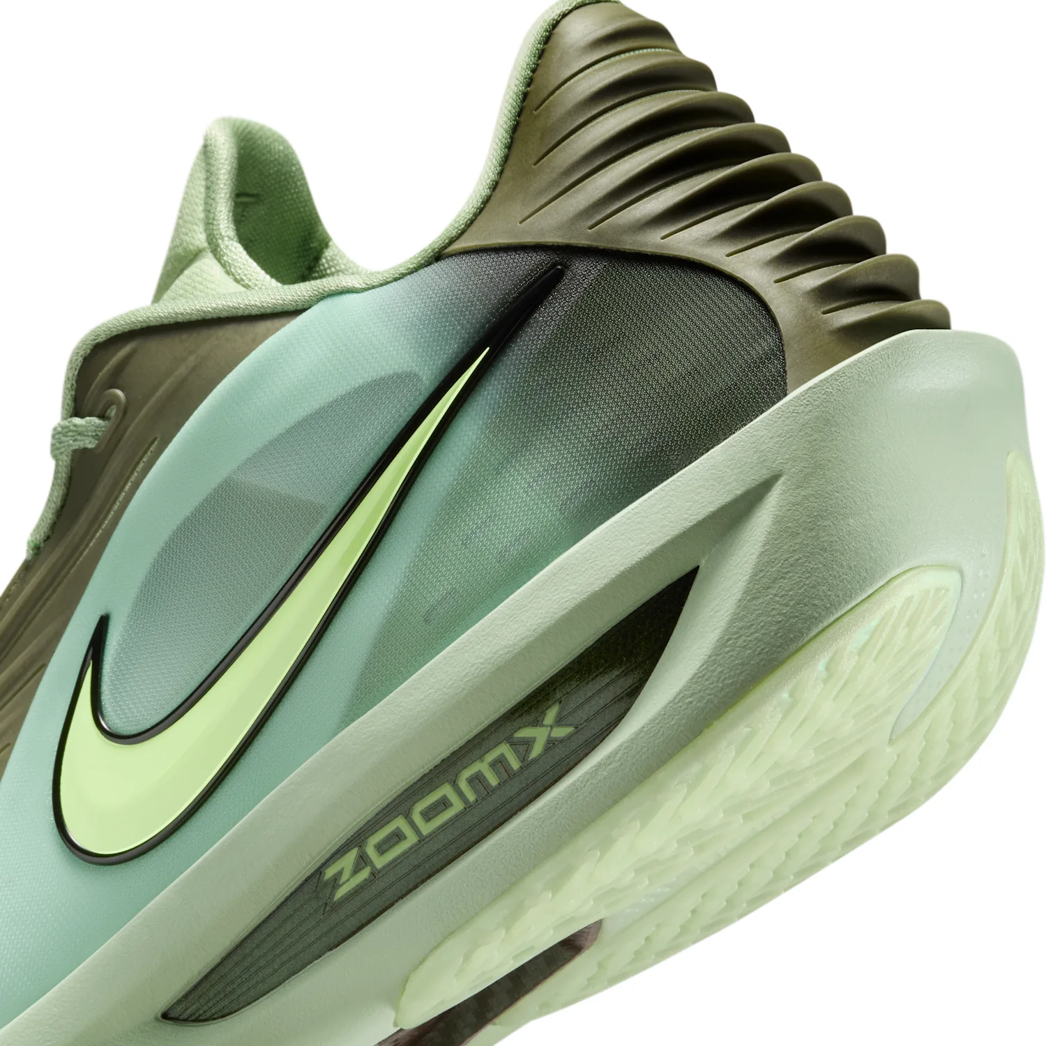 Nike G.T. Cut 3 Turbo image 8