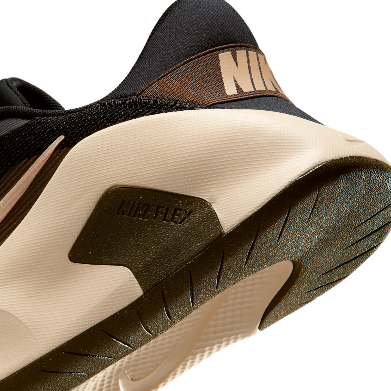 Nike Flex Train image 8