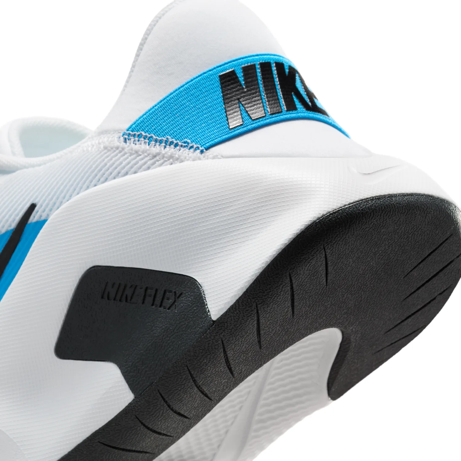 Nike Flex Train image 8