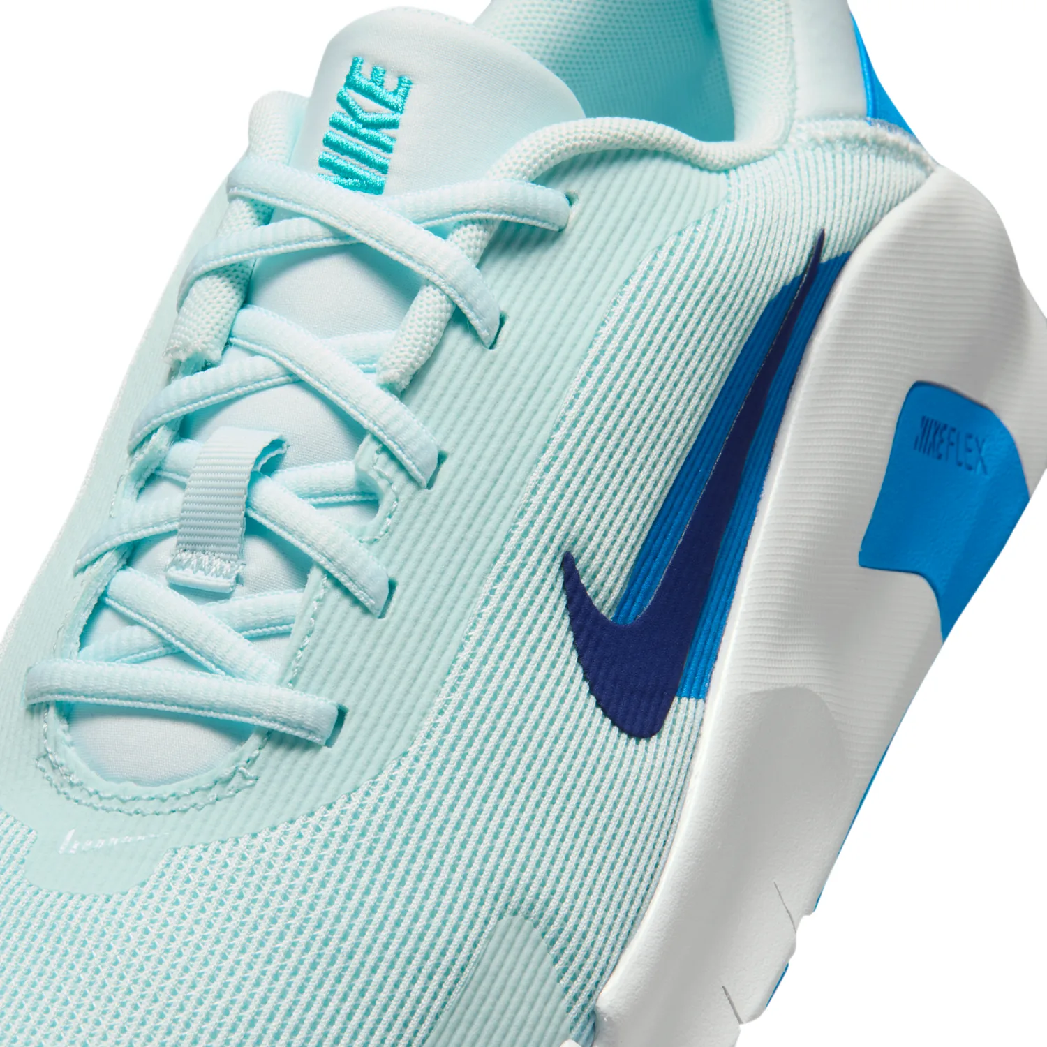 Nike Flex Train image 7