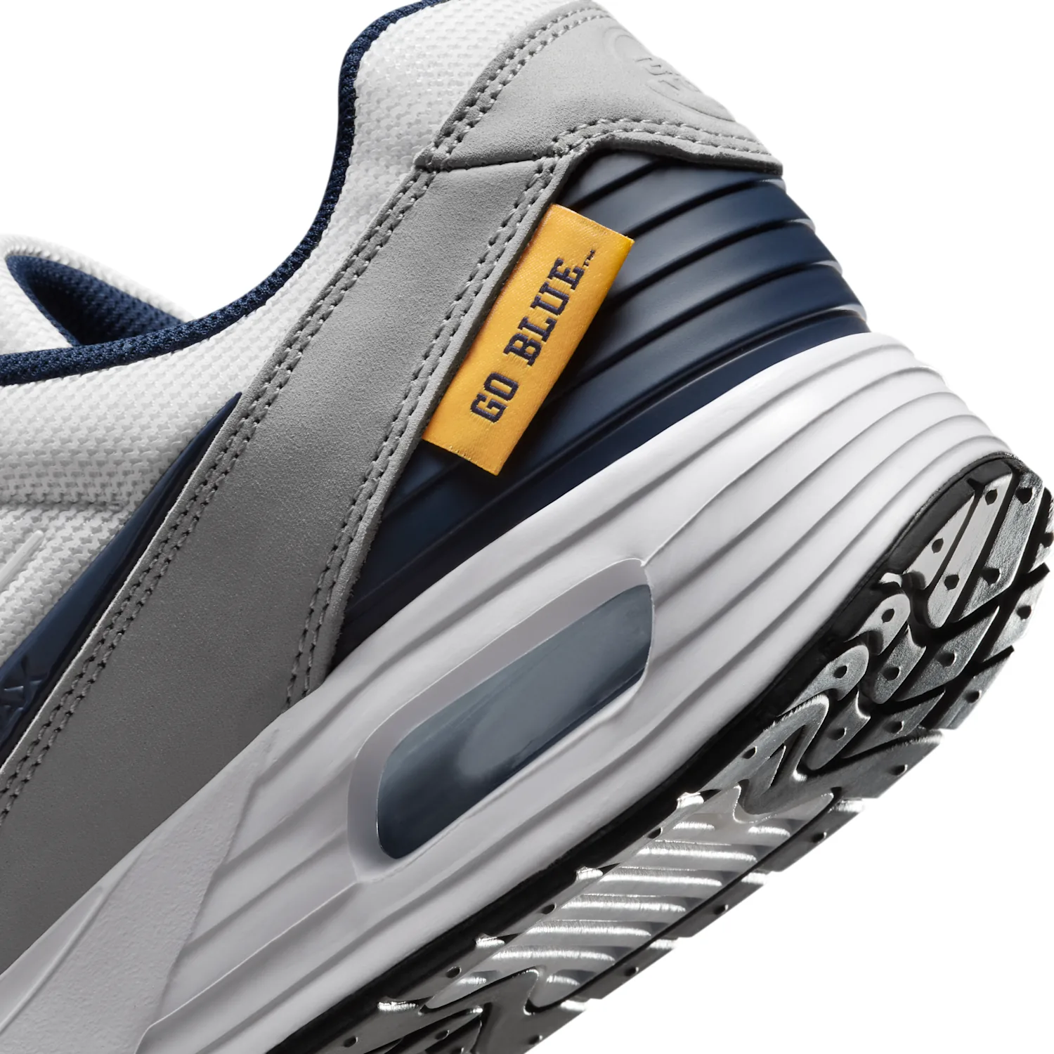 Nike College Air Max Verse (Michigan) image 8
