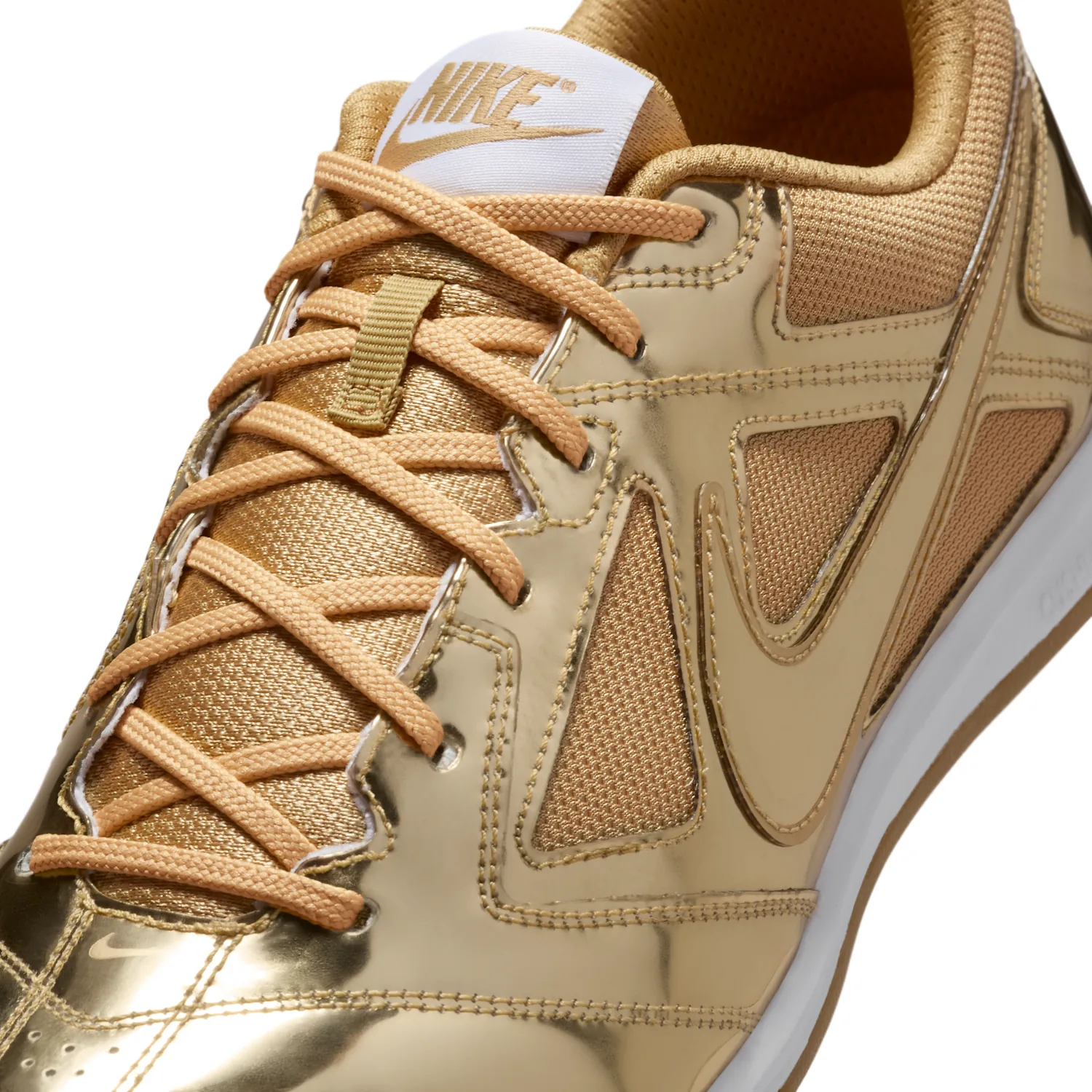 Nike Gato LV8 image 7