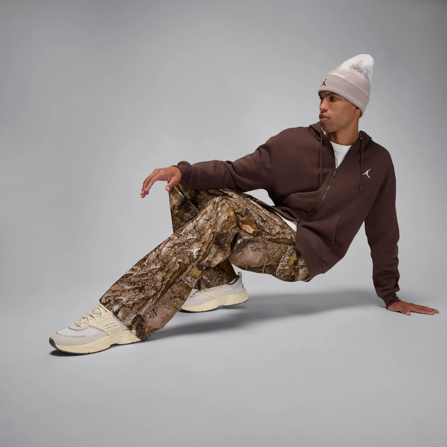 Jordan Trunner O/S image 11